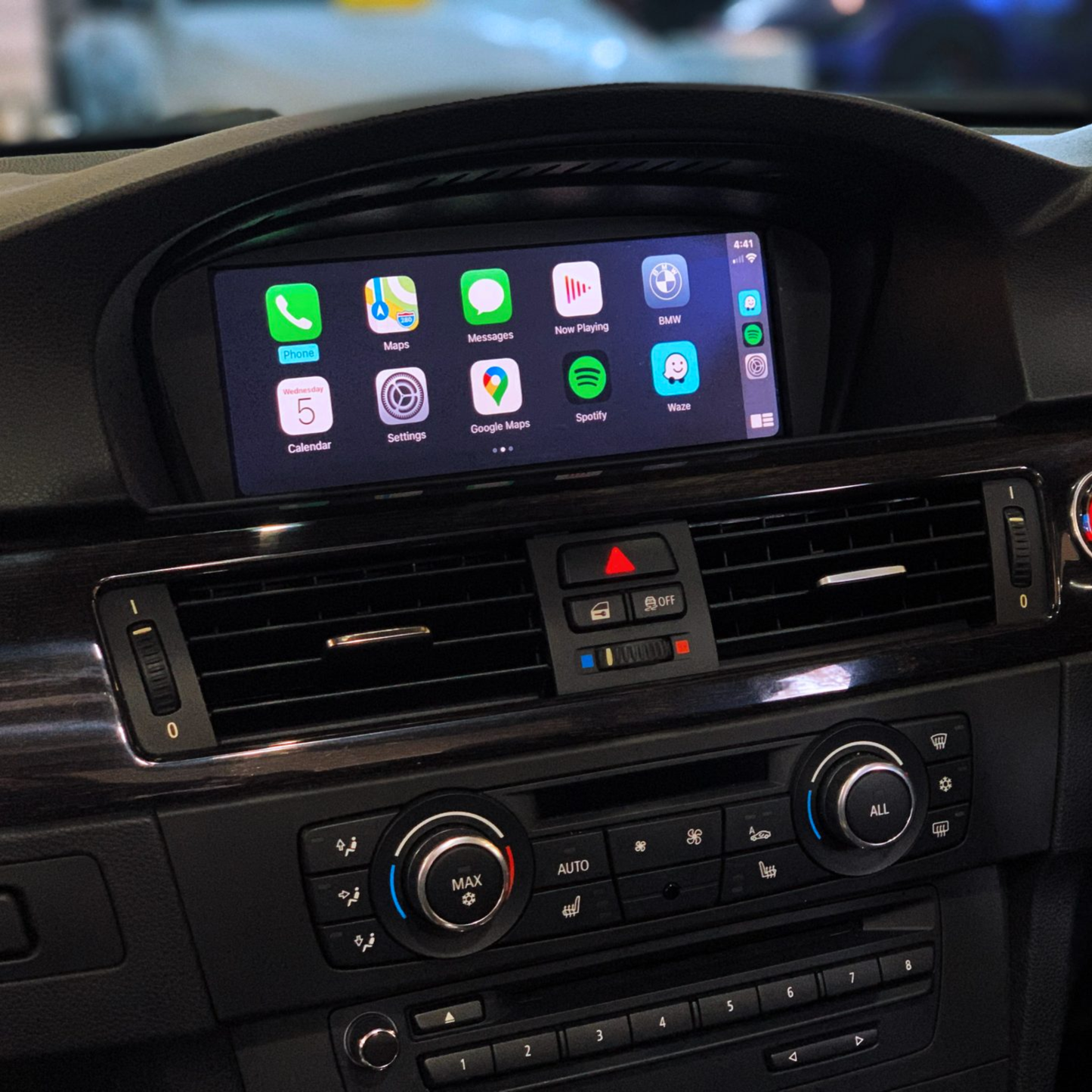 BMW 3 Series 2006-2012 (E90 E91 E92) Wireless CarPlay Headunit Kit