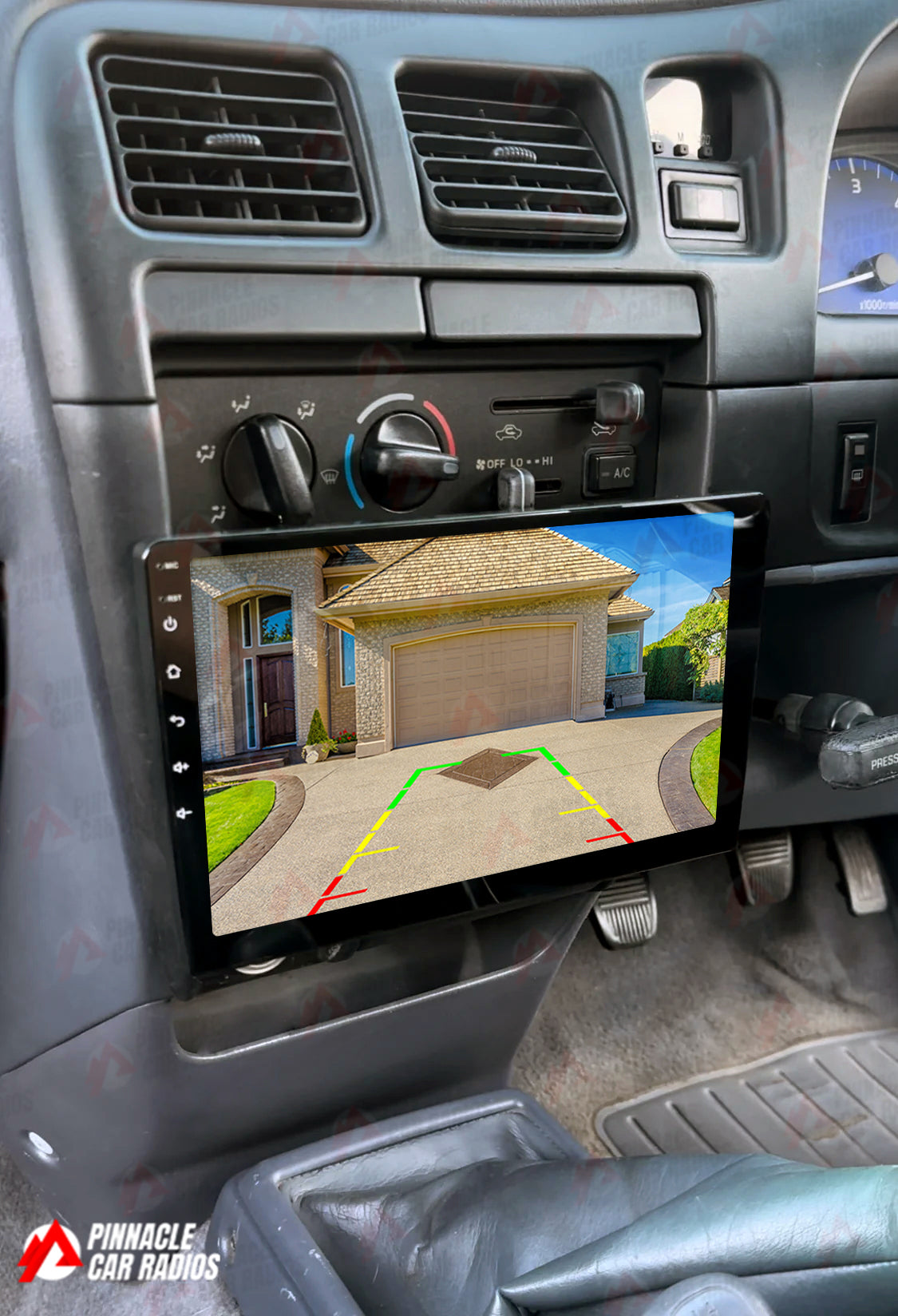 Toyota Hilux 1998-2004 Wireless CarPlay Headunit Kit