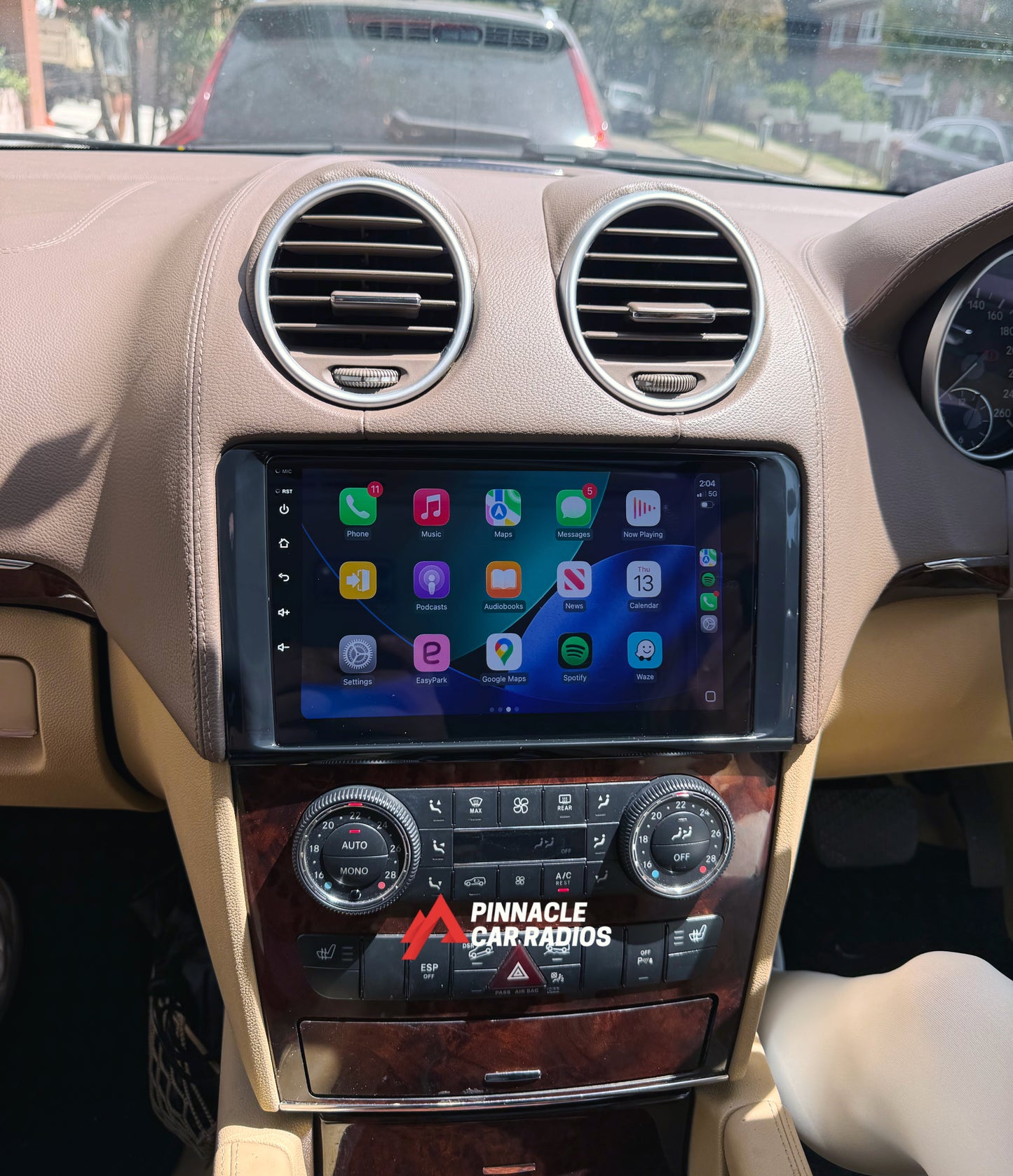 Mercedes Benz ML350 2005-2012 W164 Wireless CarPlay Headunit Kit